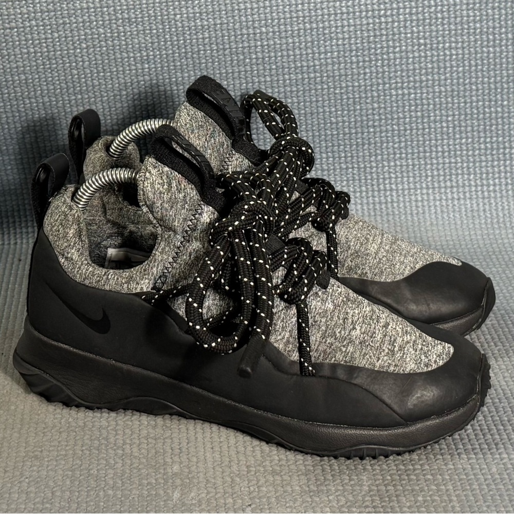 Nike‎ City Loop 'Black’ Athletic Shoes AA1097-001 Women’s Size 8.5